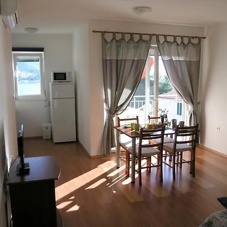Apartment In Okrug Gornji With Sea View, Terrace, Air Conditioning, Wifi 5069-1